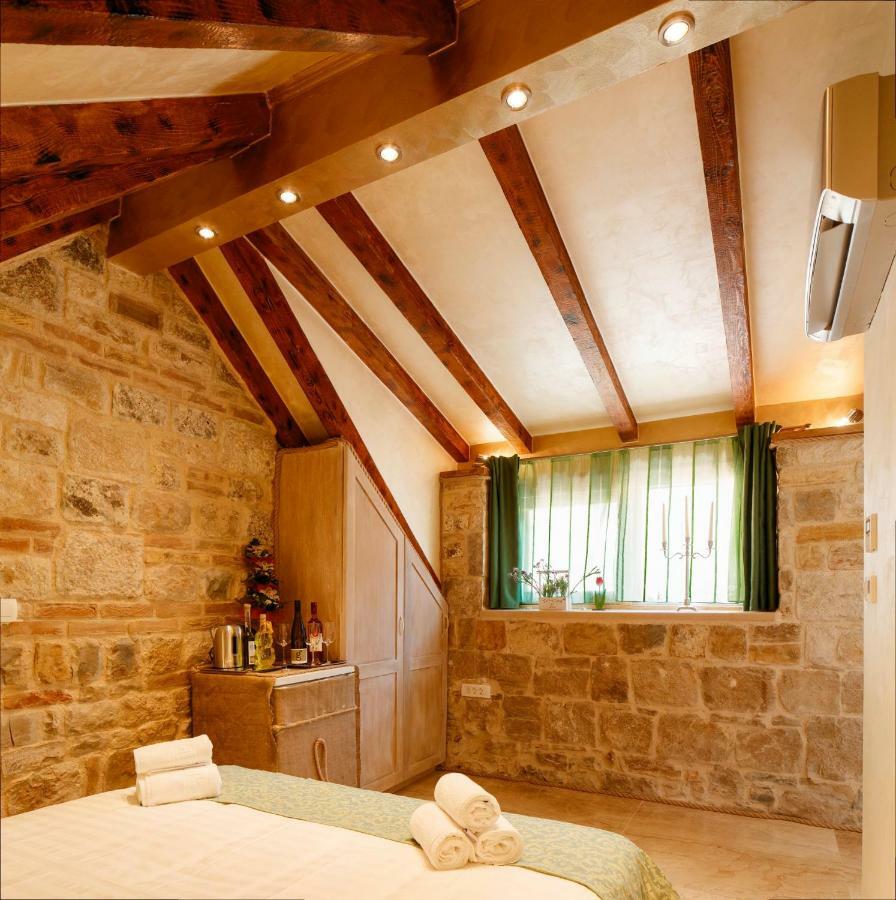 Stone House Luxury Rooms Spalato Esterno foto