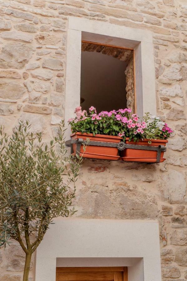 Stone House Luxury Rooms Spalato Esterno foto
