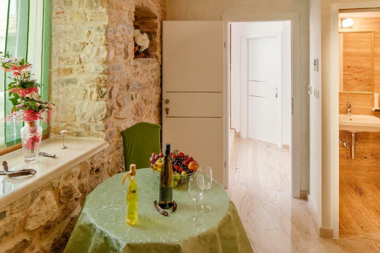 Stone House Luxury Rooms Spalato Esterno foto