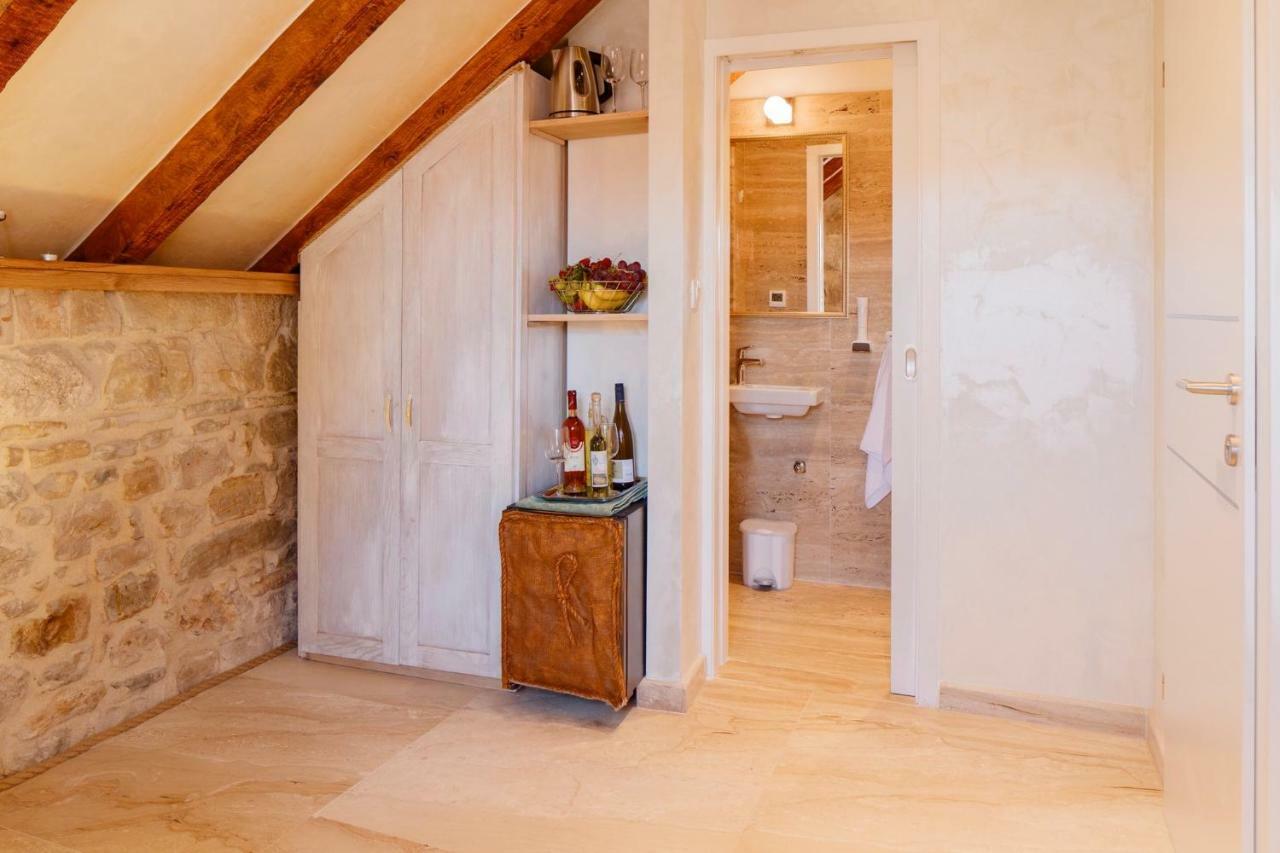 Stone House Luxury Rooms Spalato Esterno foto