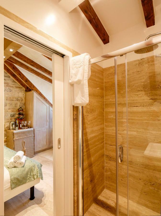 Stone House Luxury Rooms Spalato Esterno foto