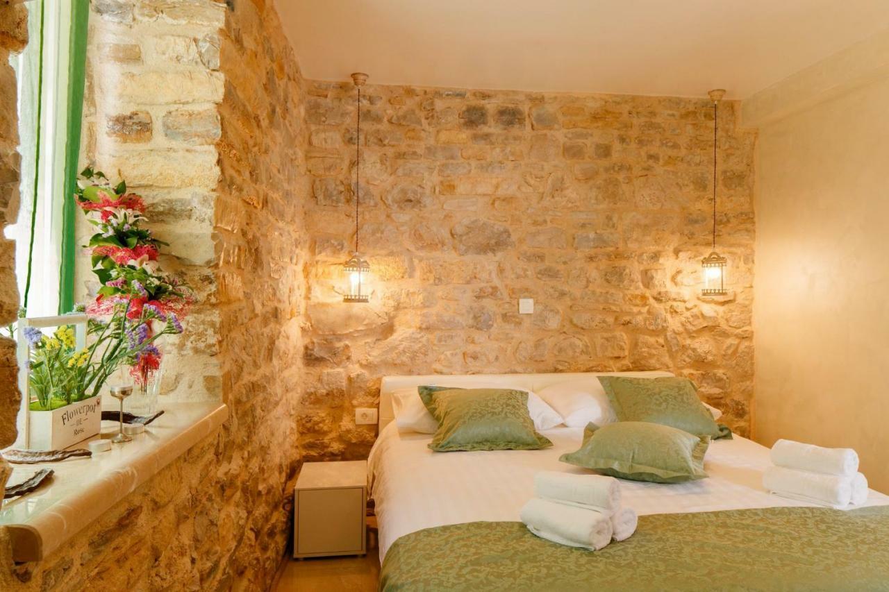 Stone House Luxury Rooms Spalato Esterno foto